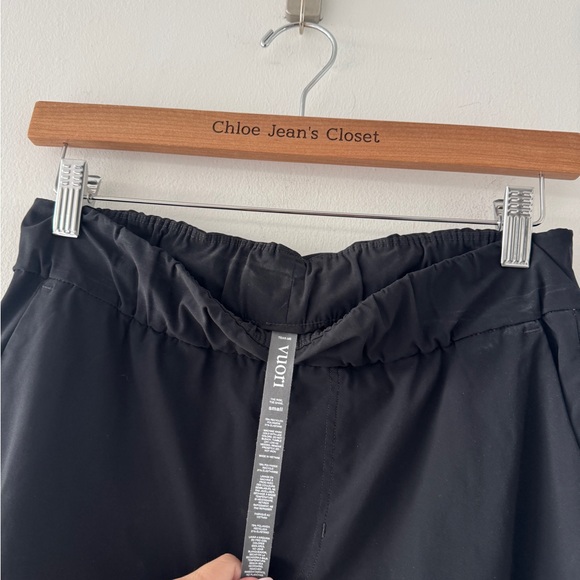 VUORI Villa Pants in Black S - Picture 4 of 5